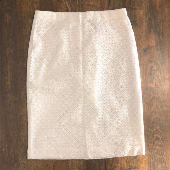 Ann Taylor Dresses & Skirts - Ann Taylor White Textured Skirt